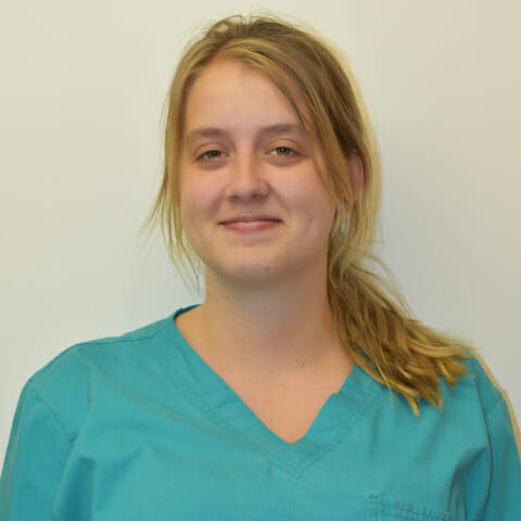 Shannon Goss, Student VeterinaryNnurse at pet Doctors
